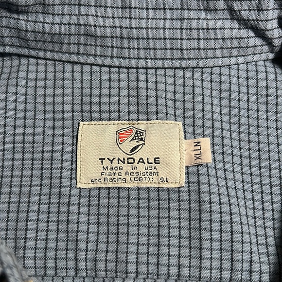Tyndale ~Flame Resistant Cat 2 Check Button Down Work Shirt in XL Long - Picture 2 of 13
